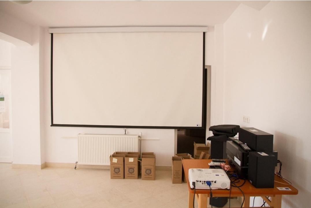 Naiada Villa Ostrov ภายนอก รูปภาพ