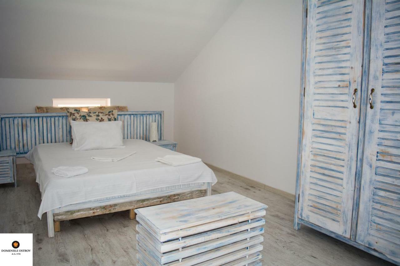 Naiada Villa Ostrov ภายนอก รูปภาพ